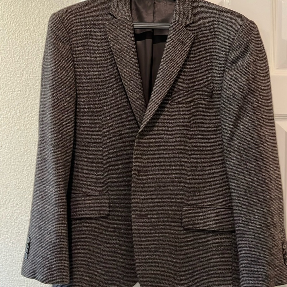 Kenneth Cole sport coat. 42s slim